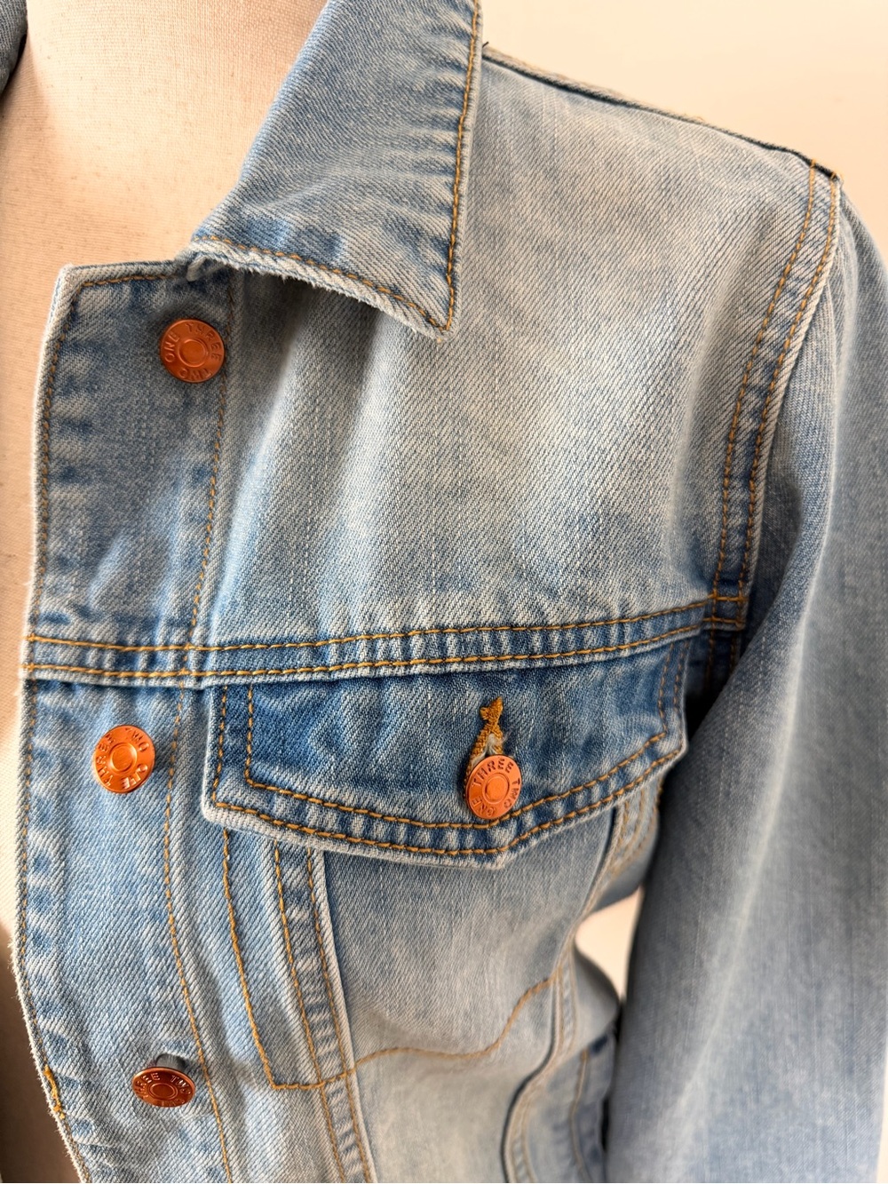 ThreeTwoOne Here Comes The Bride Embroidered Denim Jacket Small - Picture 3 of 10